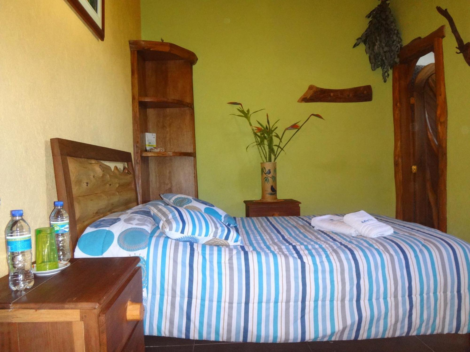 Zaysant Ecolodge Puembo Extérieur photo