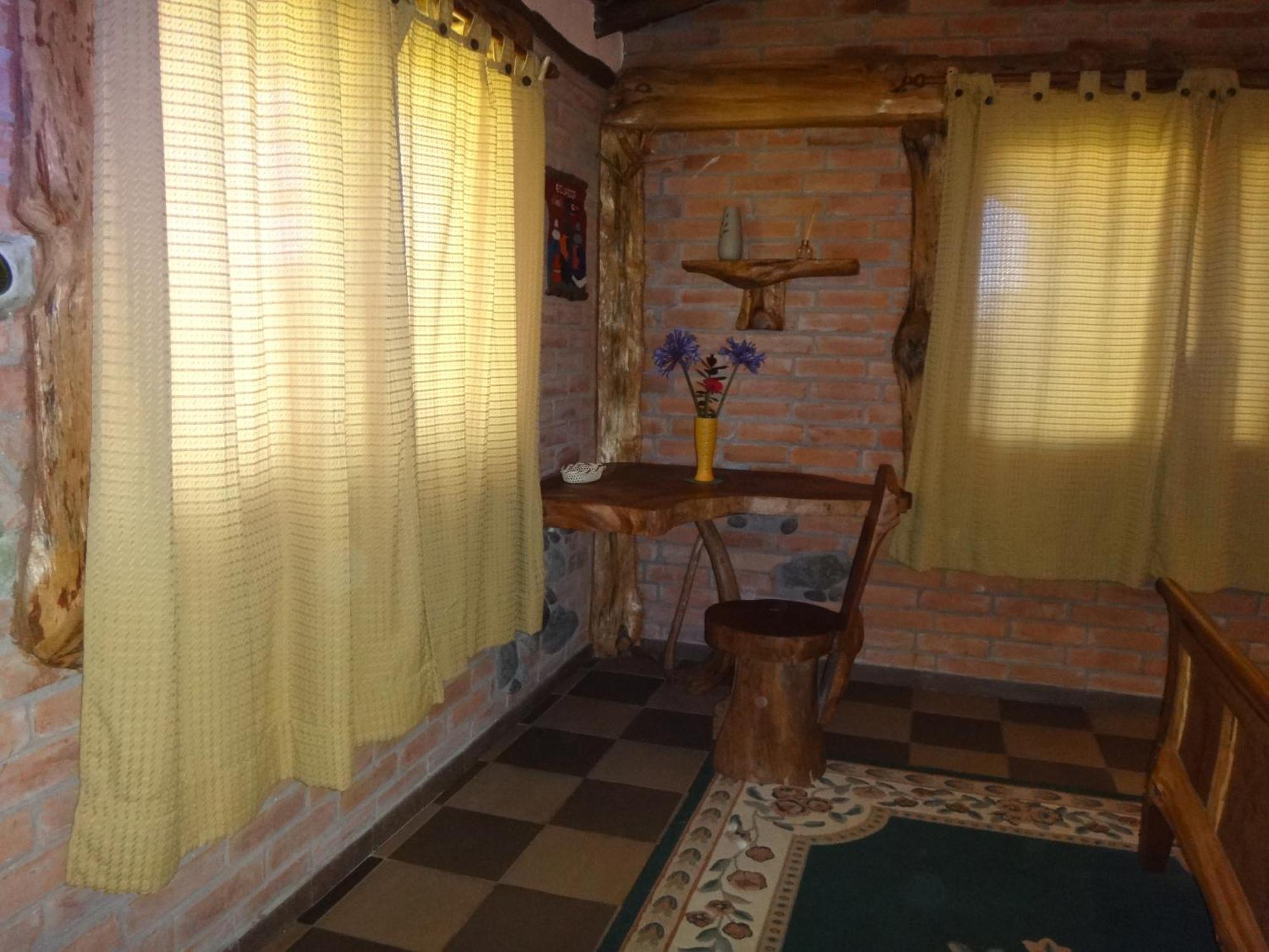 Zaysant Ecolodge Puembo Chambre photo